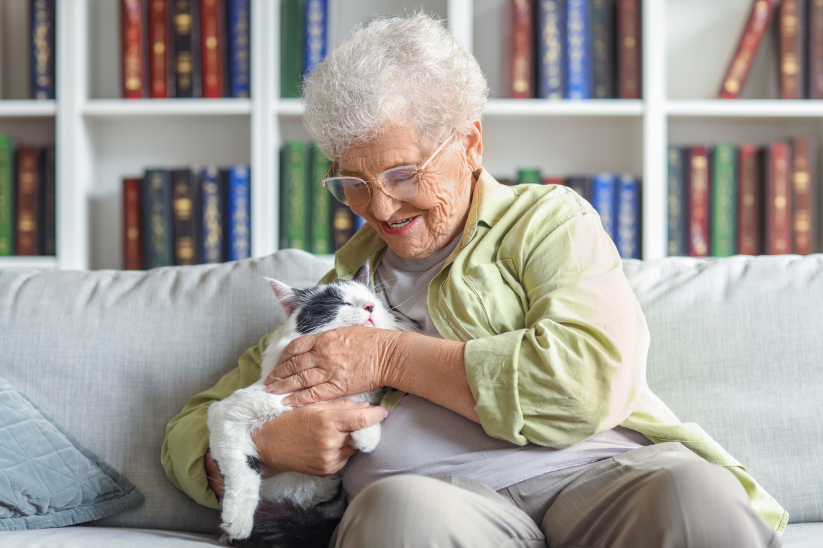 Does Assisted Living Allow Pets? | Wheelersburg Does Assisted Living Allow Pets? | Wheelersburg